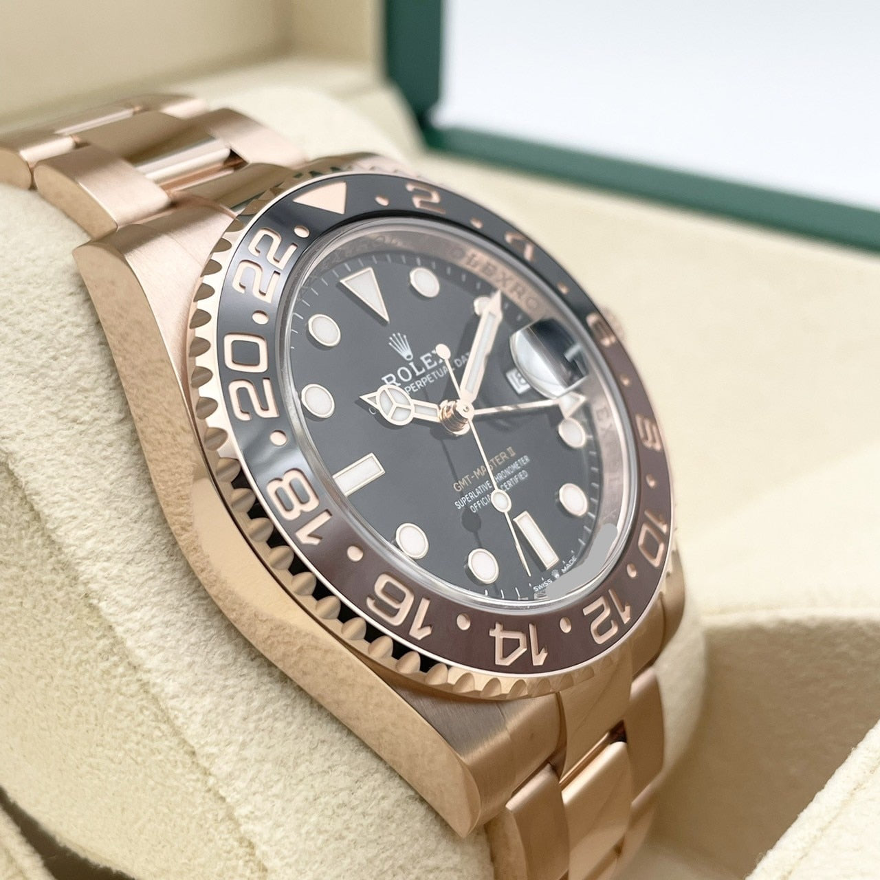 롤렉스 GMT 마스터 II 126715CHNR Black Everros Gold 40mm