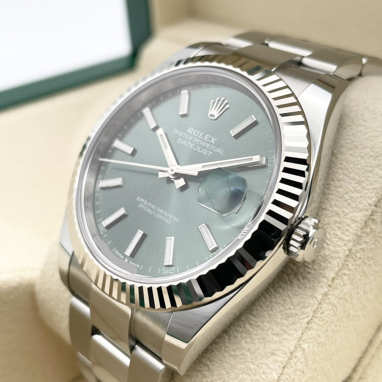 プレオウンド ロレックス デイトジャスト 126334 ミントグリーン オイスターブレス 41mm