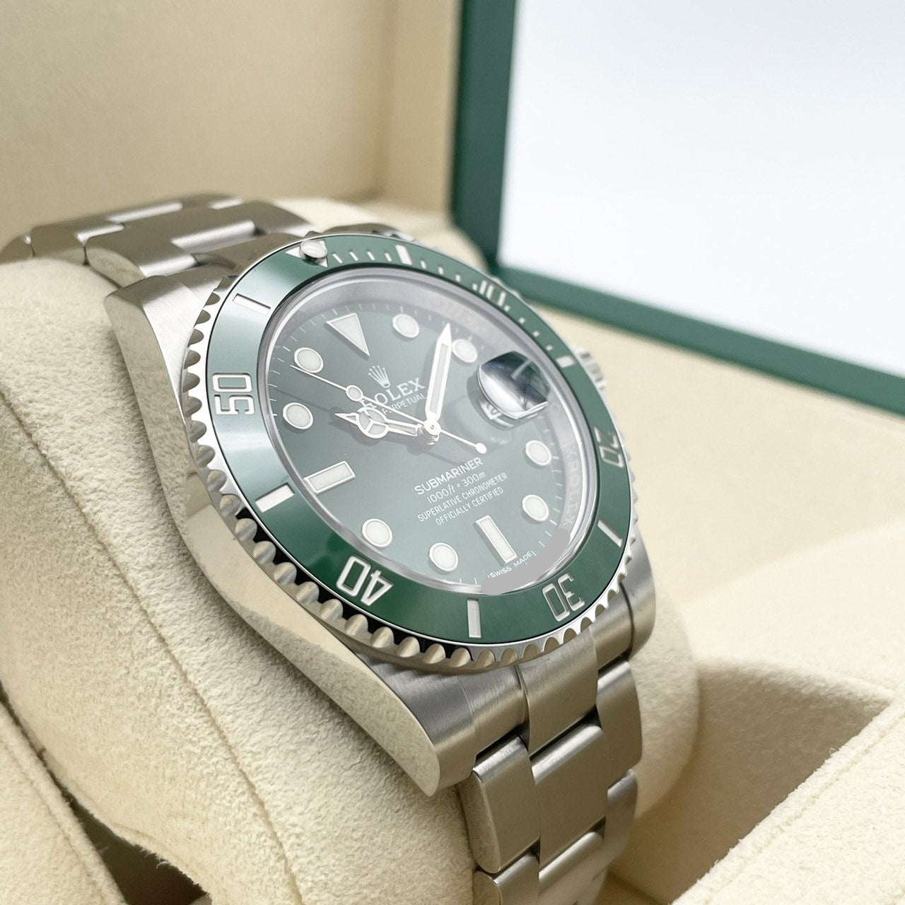 ロレックス サブマリーナ デイト オイスターブレス 40mm 116610LV