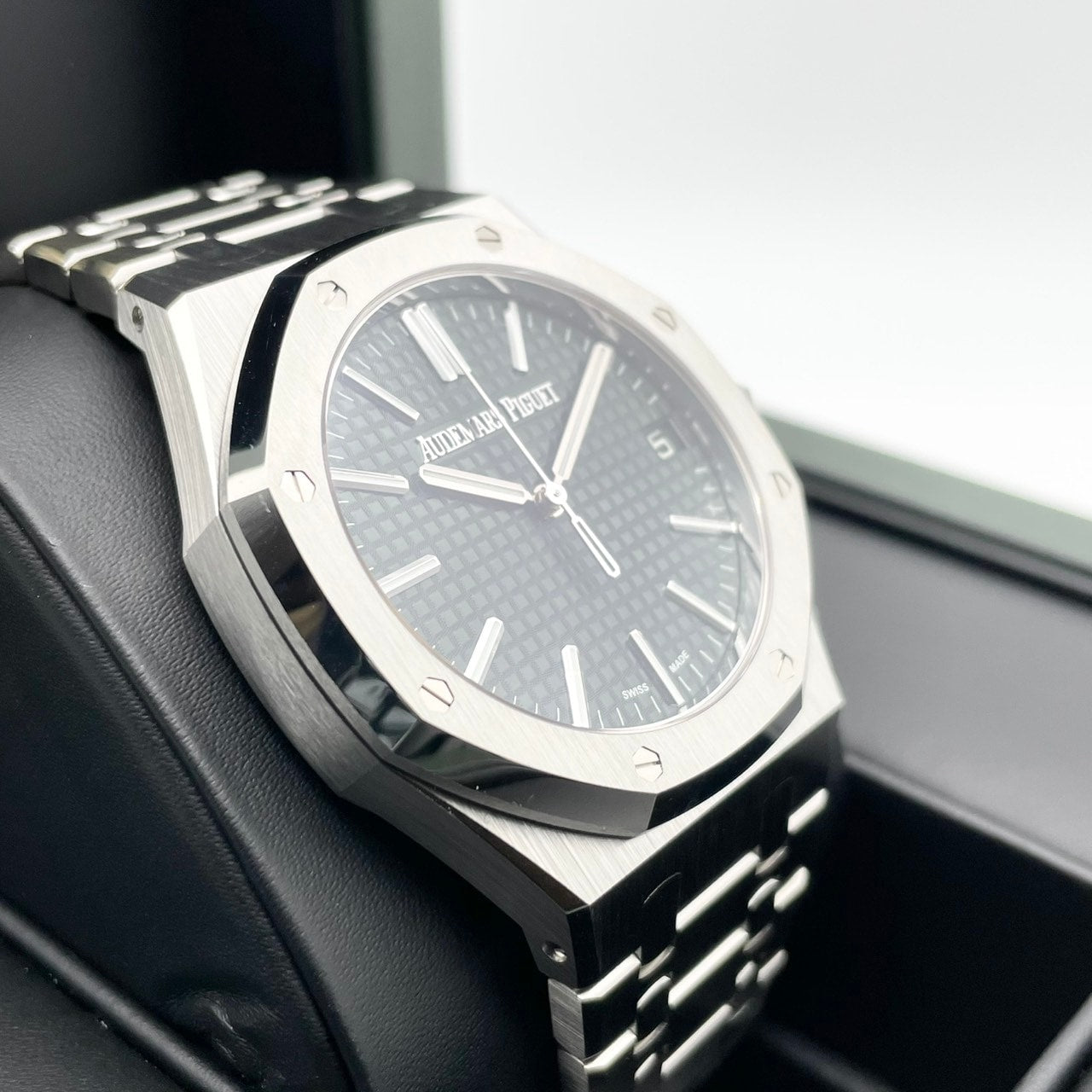 [50 주년 기념 로터 장착 모델! Audemars Piguet Royal Oak 15510st.oo.1320st.04 카키색 녹색 41mm
