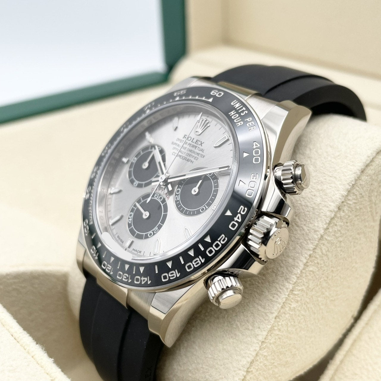 Rolex Daytona 126519LN Steel & Bright Black 40mm