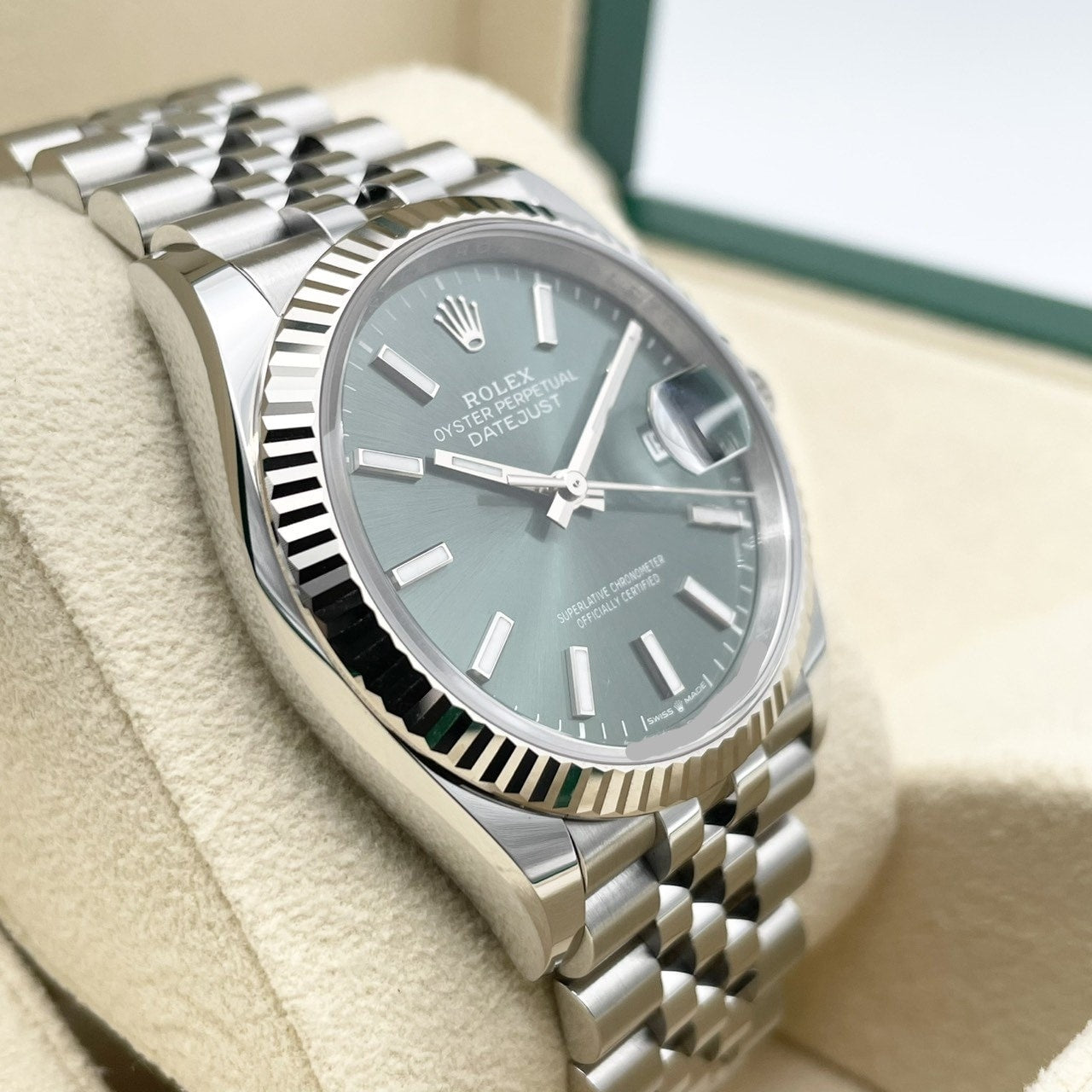 プレオウンド ロレックス デイトジャスト 126234 ミントグリーン ジュビリーブレス 36mm