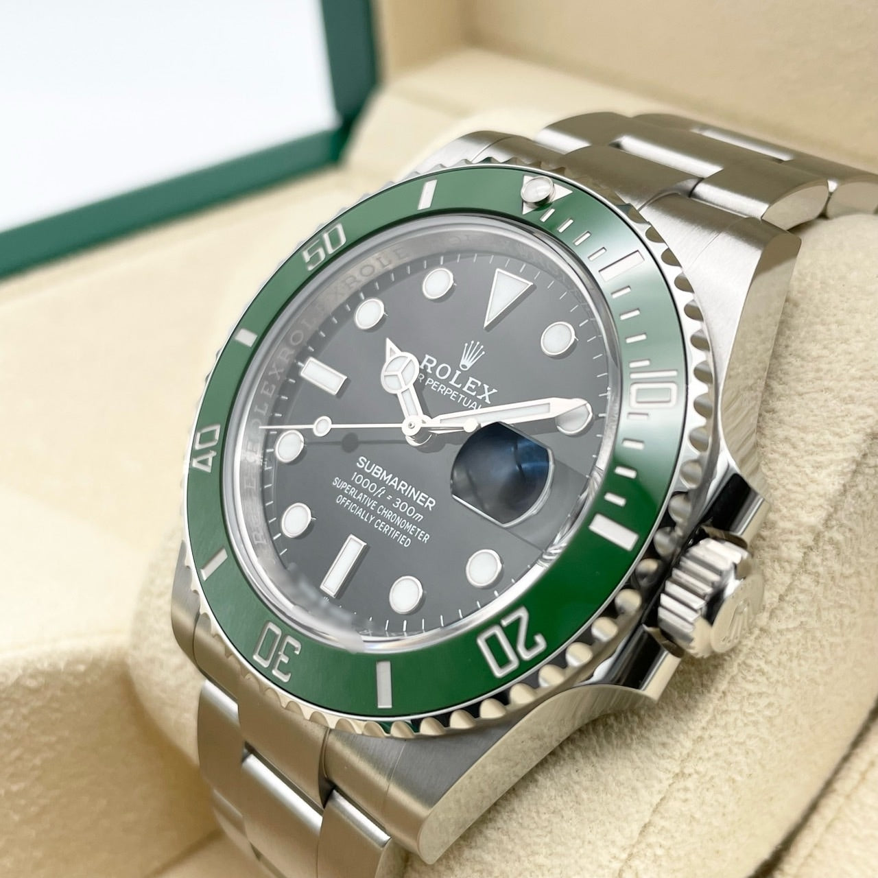 Pre-Owned Rolex Submariner Date 126610LV Oyster Bracelet Black 41mm