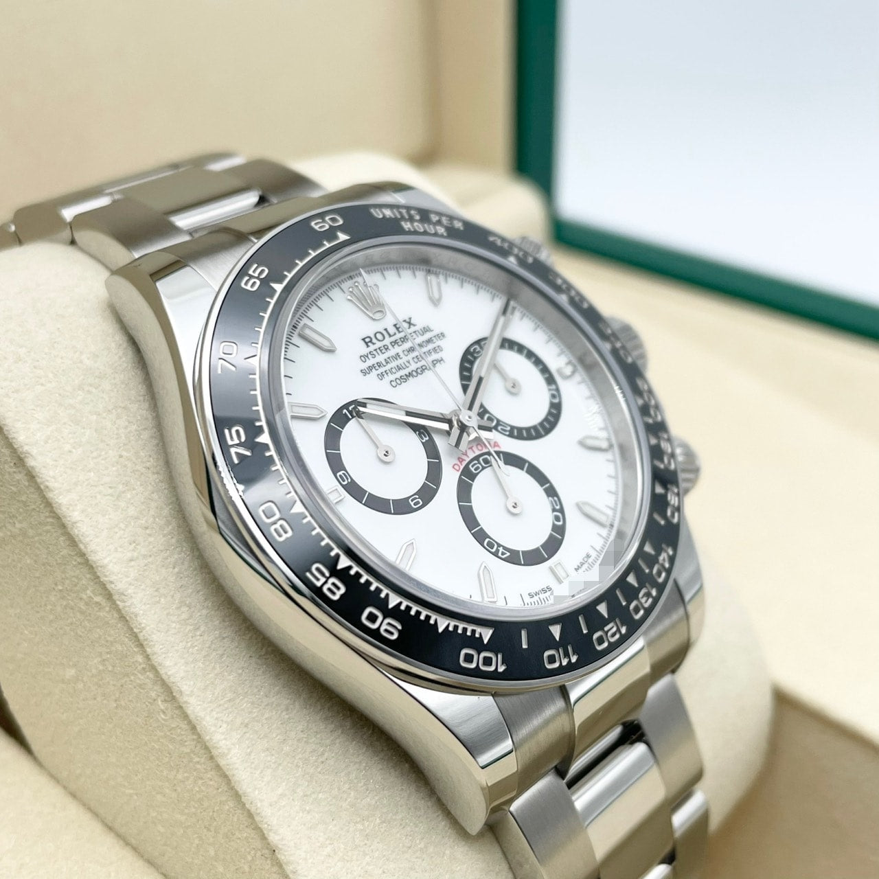 プレオウンド ロレックス デイトナ 126500LN ホワイト 40mm