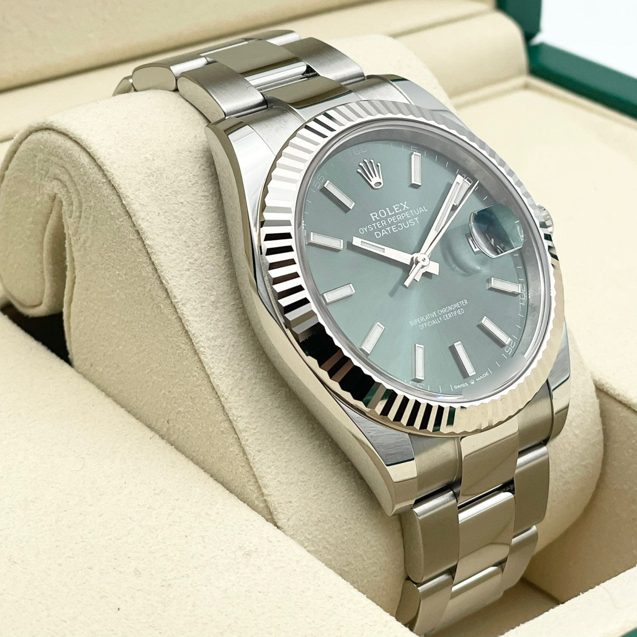 プレオウンド ロレックス デイトジャスト 126334 ミントグリーン オイスターブレス 41mm