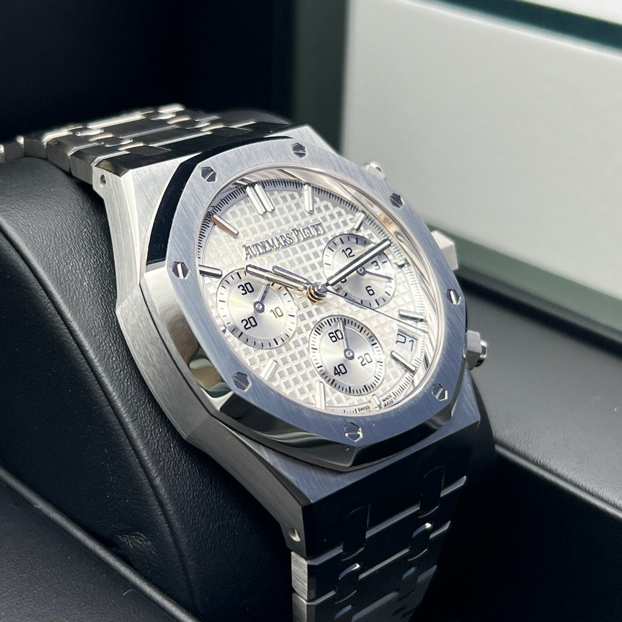 プレオウンド オーデマピゲ ロイヤルオーク クロノグラフ 26240ST.OO.1320ST.07 シルバー 41mm