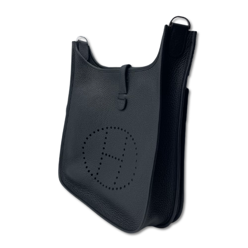 Pre-owned Hermes Evelyn PM Noir Taurillon Clemence Silver hardware K stamp