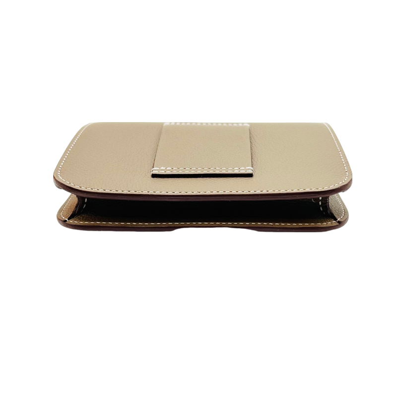 Hermes Constance Slim Epson Etoup Gold Hardware B가 새겨 져 있습니다