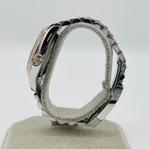 Pre-Owned Rolex Datejust 36 126231 Silver Fluted Motif