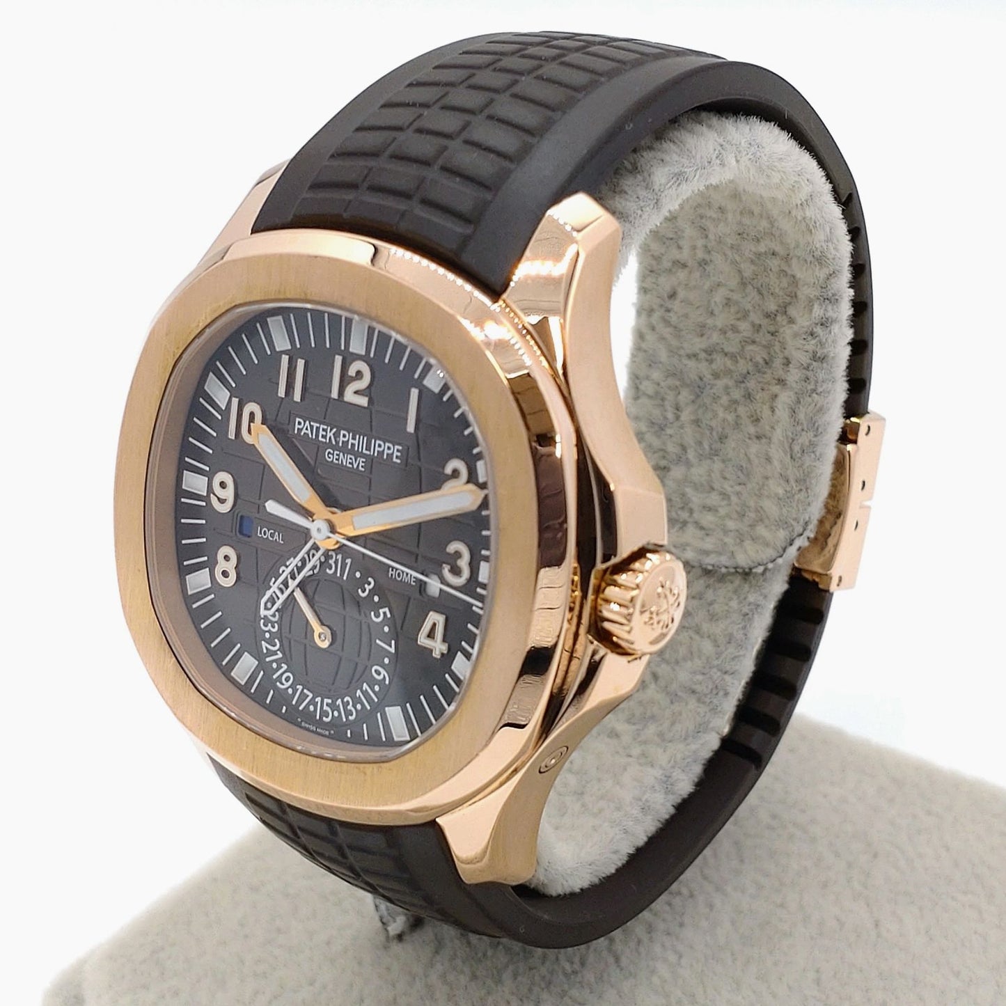 Pre-Owned Patek Philippe Aquanaut 5164R-001 18K Rose Gold