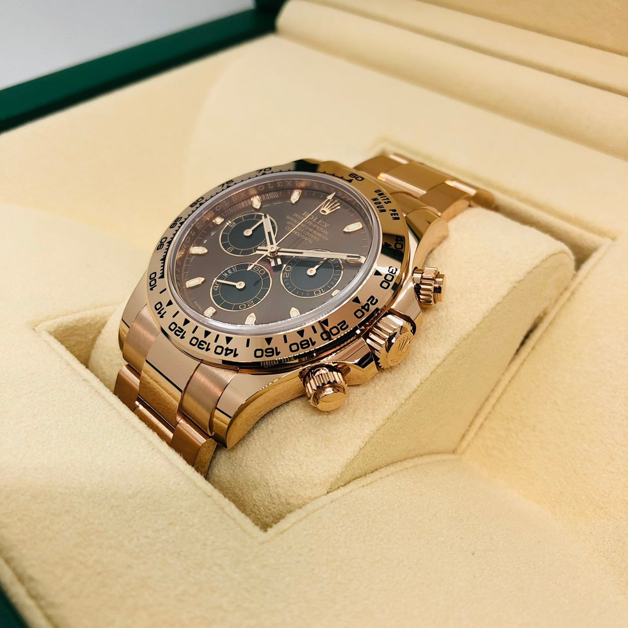 Pre-Owned Rolex Daytona 116505 Chocolate Black