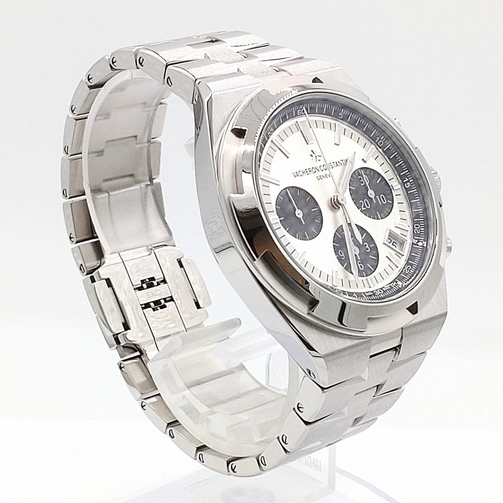 Pre-Owned Vacheron Constantin Overseas 5500V/110A-B686 Silver 42.5mm