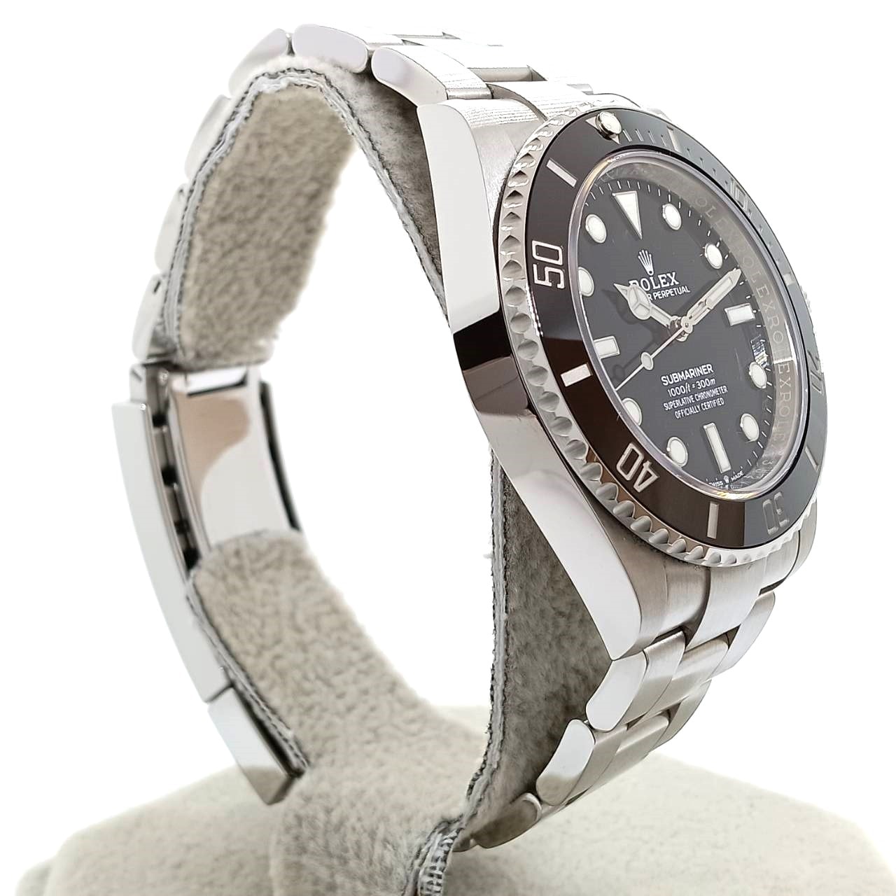Pre-Owned Rolex Submariner Non-Date 124060 Black