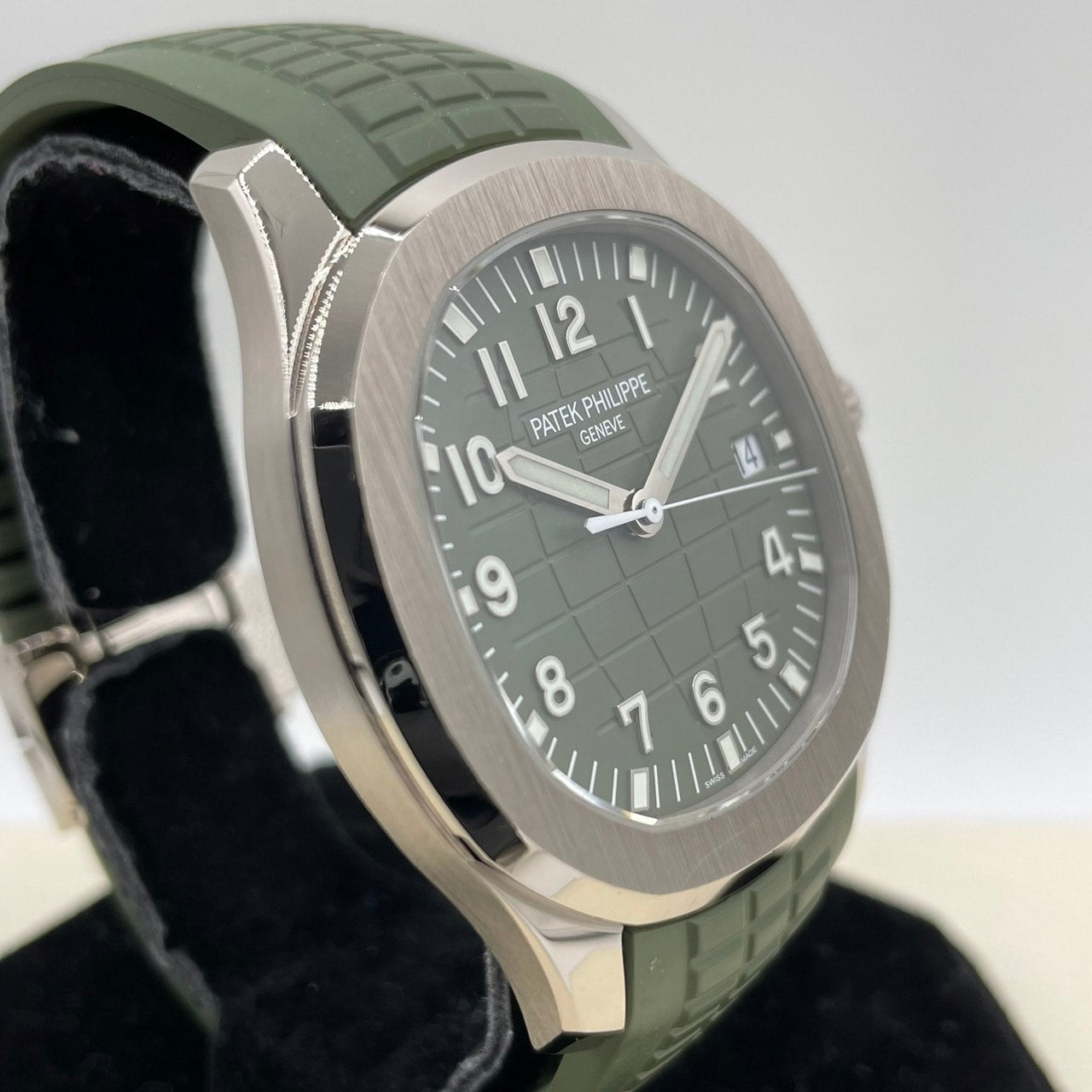 プレオウンド 【高年式】パテックフィリップ アクアノート 5168G-010 カーキ 42.2mm