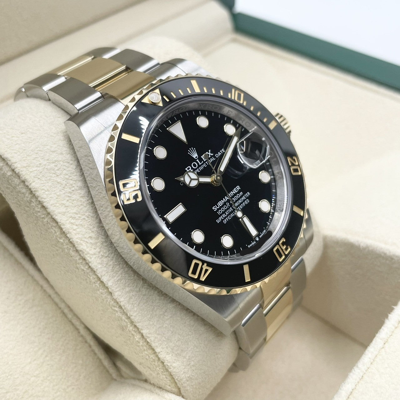 プレオウンド ロレックス サブマリーナ 126613LN オイスターブレスレット ブラック 41mm