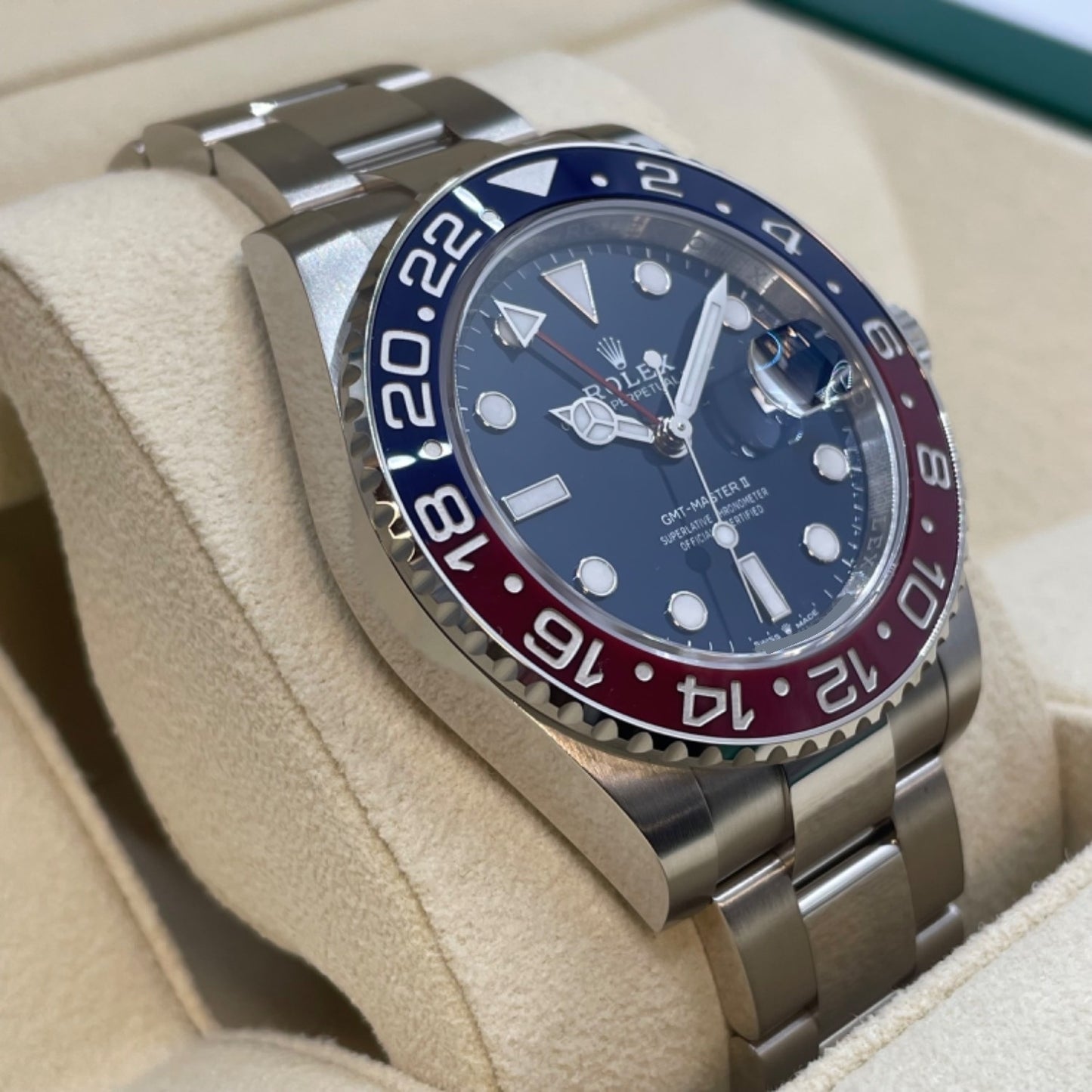 GMTマスターII 126719BLRO オイスターブレスレット ミッドナイトブルー ホワイトゴールド 40mm