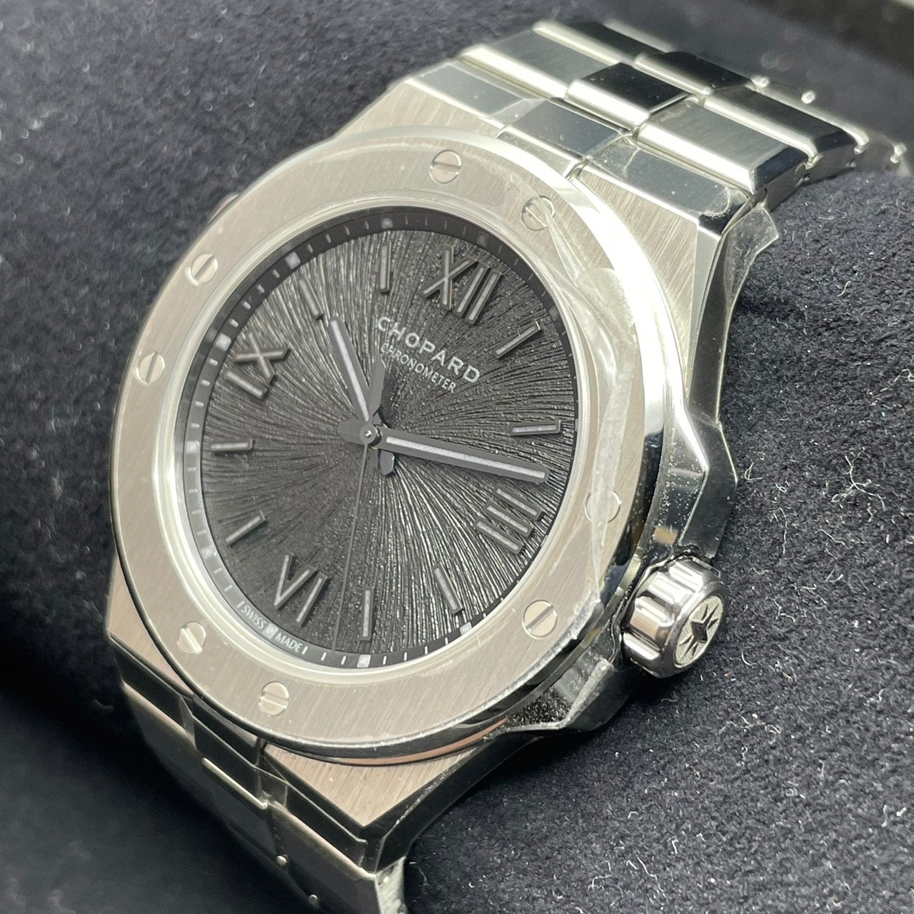 プレオウンド 【日本100本限定】ショパール アルパインイーグル ラージ 298600-3021 SHIKKOKU 41mm