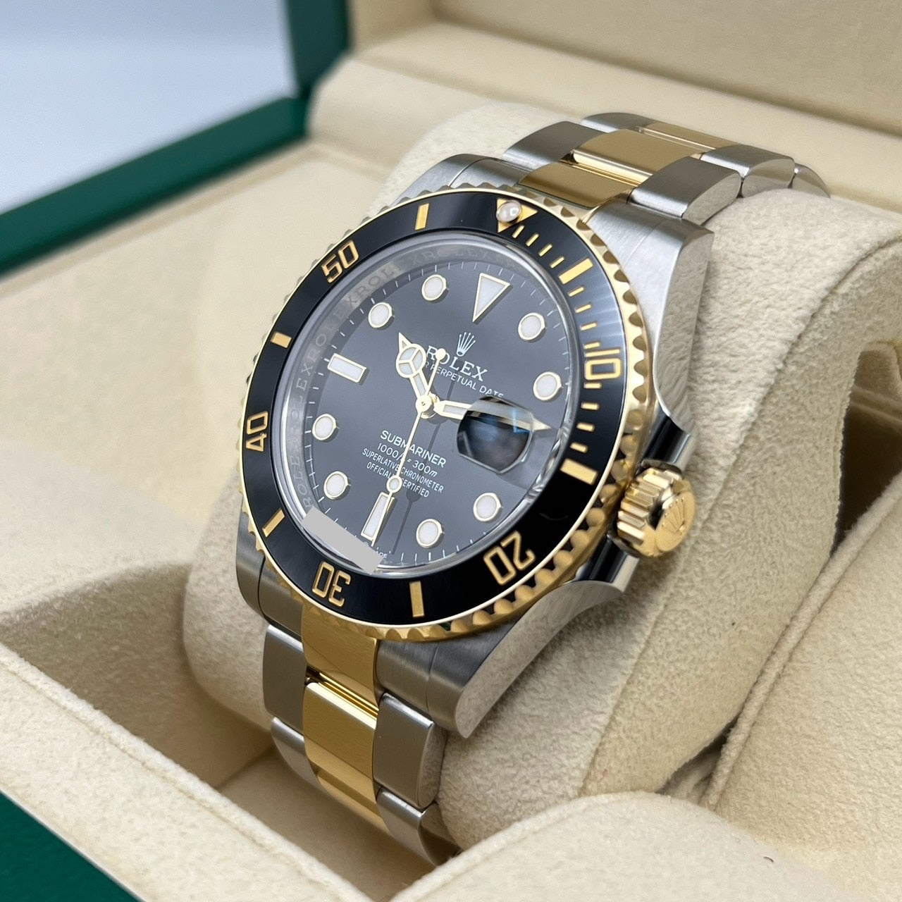 Pre-Owned Rolex Submariner Date 126613LN Oyster Bracelet Black 41mm