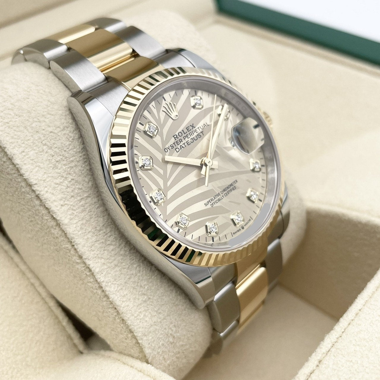 [Discon 모델! 2024 년 4 월 지불! Rolex DateJust 126233 샴페인 팜 모티프 10p 다이아몬드 굴 팔찌 36mm