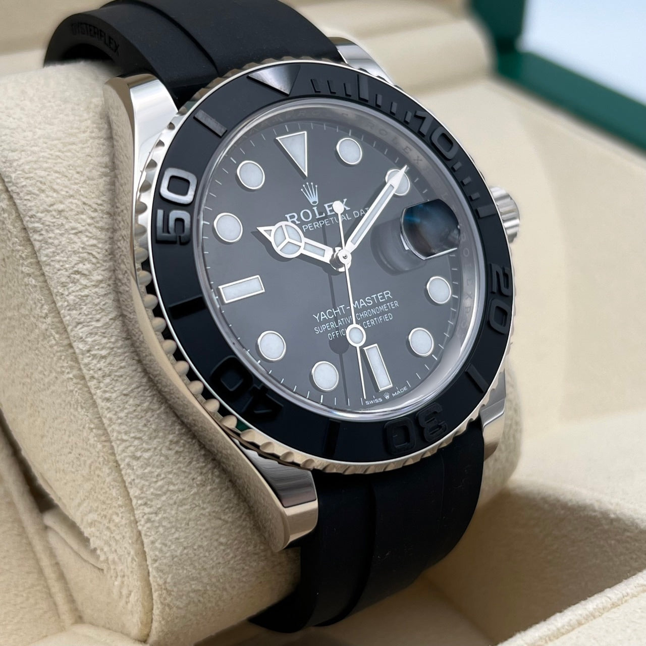 Rolex Yachtmaster 226659 Black Rubber Belt Black White Gold 42mm