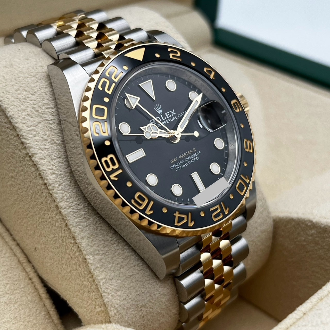 Pre-Owned Rolex GMT Master II 126713GRNR 40mm
