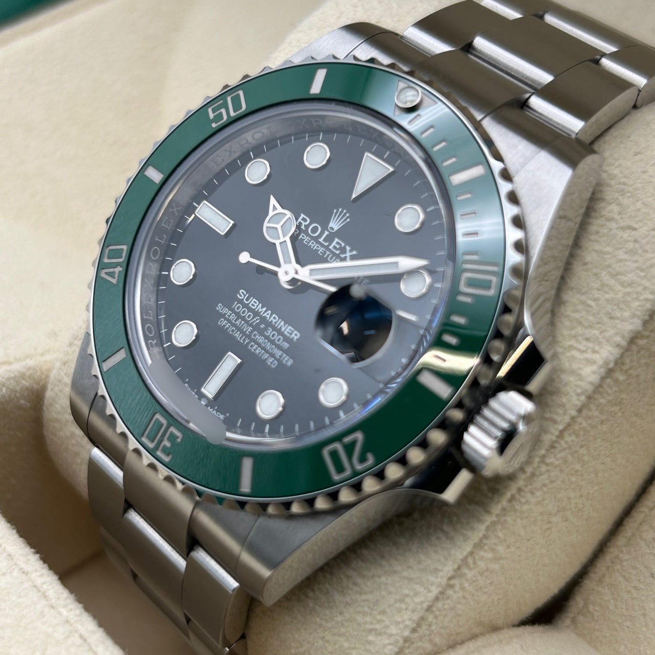 Pre-Owned Rolex Submariner Date 126610LV Oyster Bracelet Black