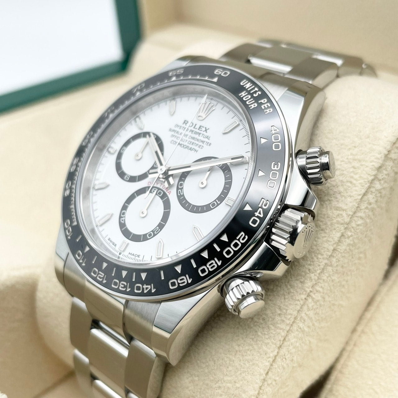プレオウンド ロレックス デイトナ 126500LN ホワイト 40mm