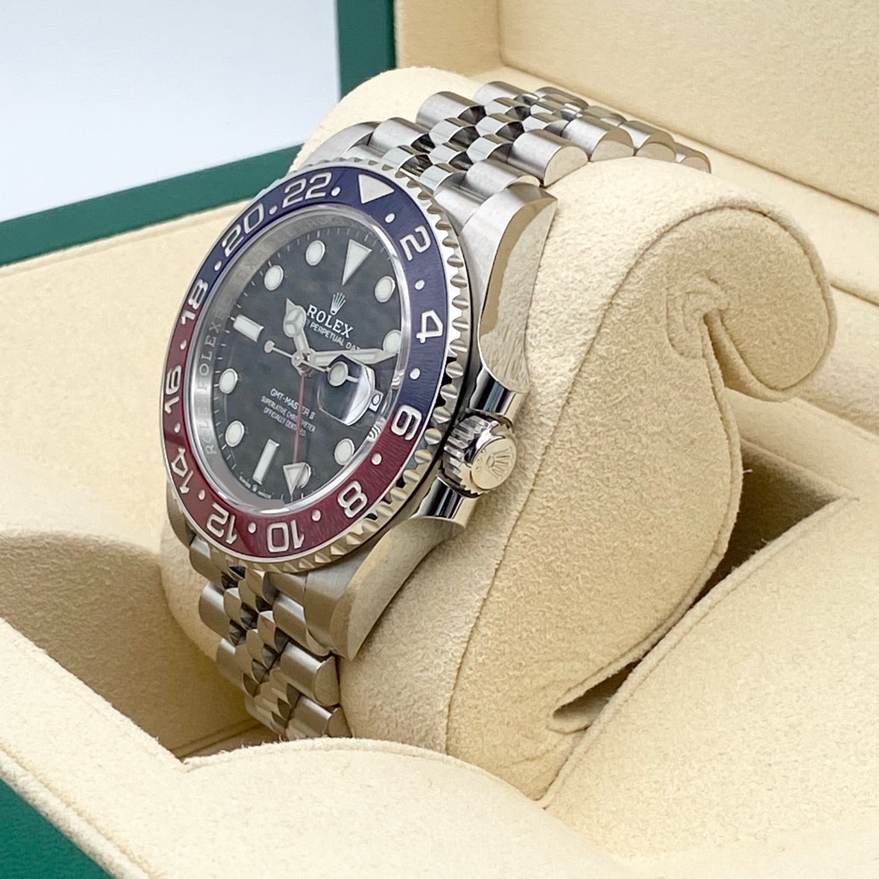 Pre-Owned Rolex GMT Master II 126710BLRO Jubilee Bracelet Black 40mm