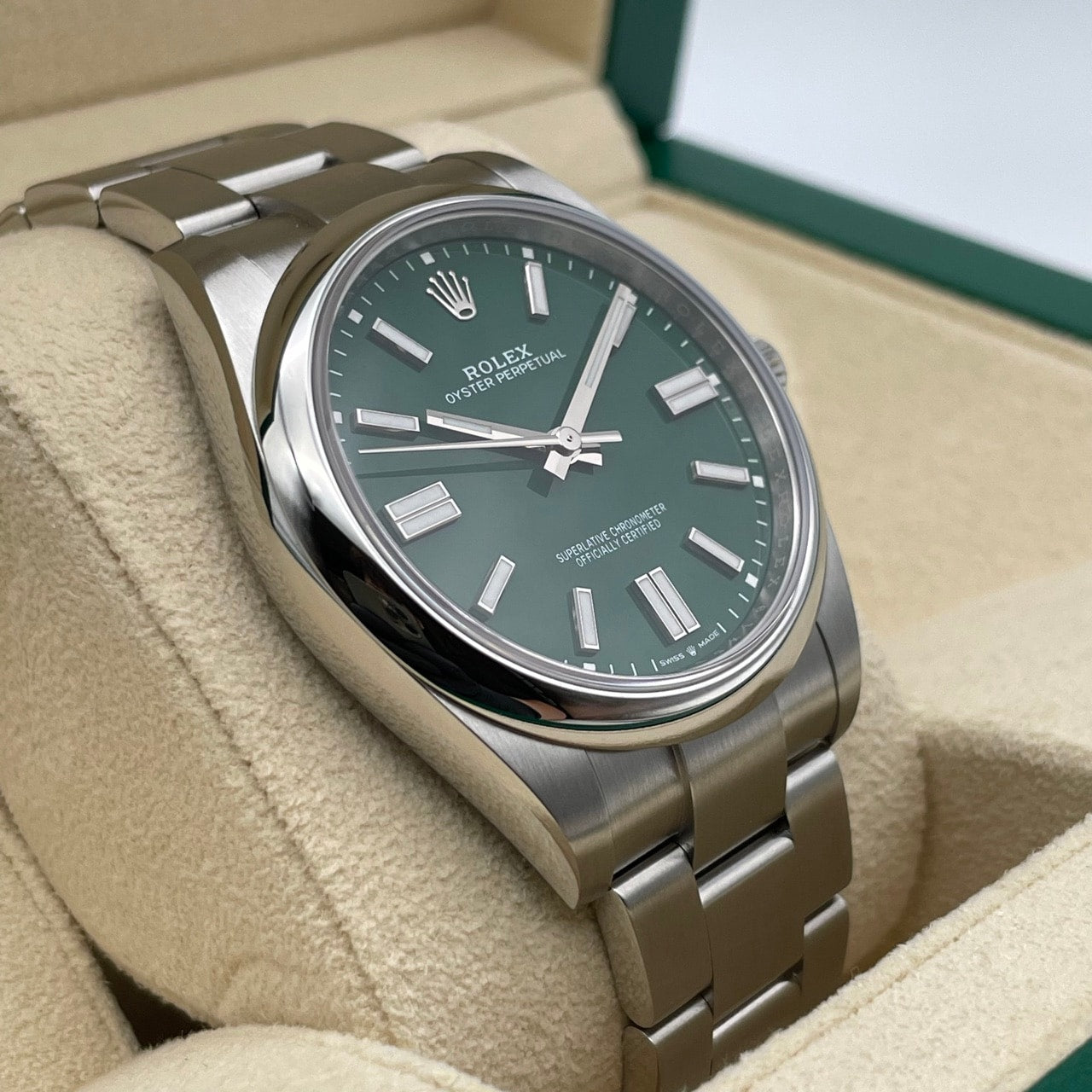 Rolex Oyster Perpetual 124300 Oyster Bracelet Green 41mm