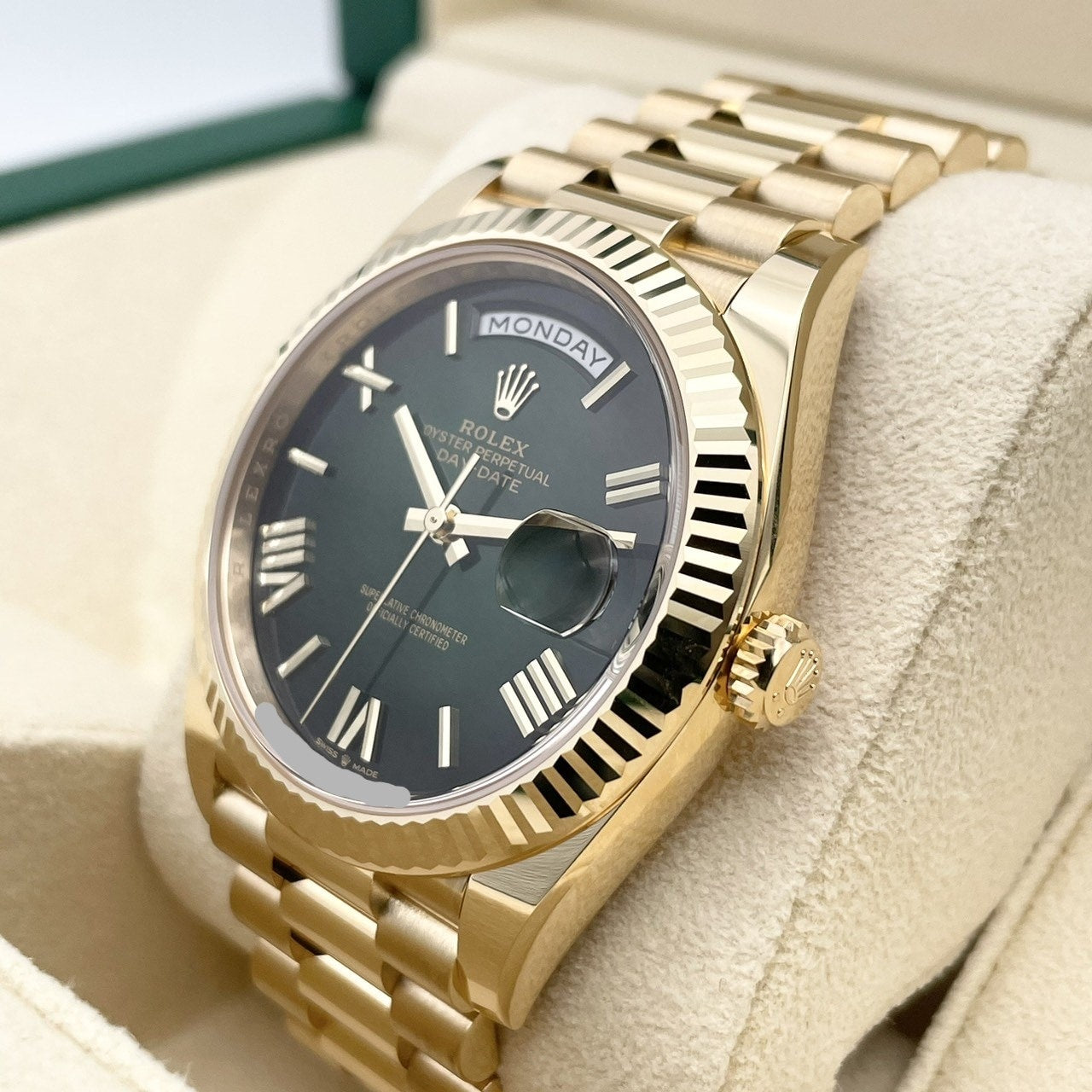 プレオウンド ロレックス デイデイト 228238 グリーンオンブレ プレジデントブレスレット 40mm