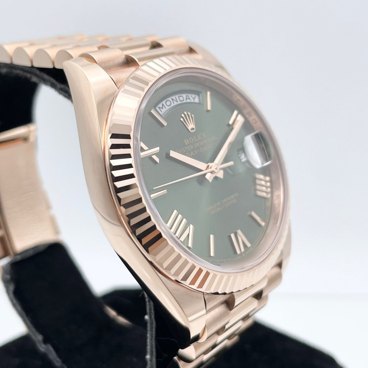 プレオウンド ロレックス デイデイト 228235 エバーローズゴールド オリーブグリーン ローマン 40mm