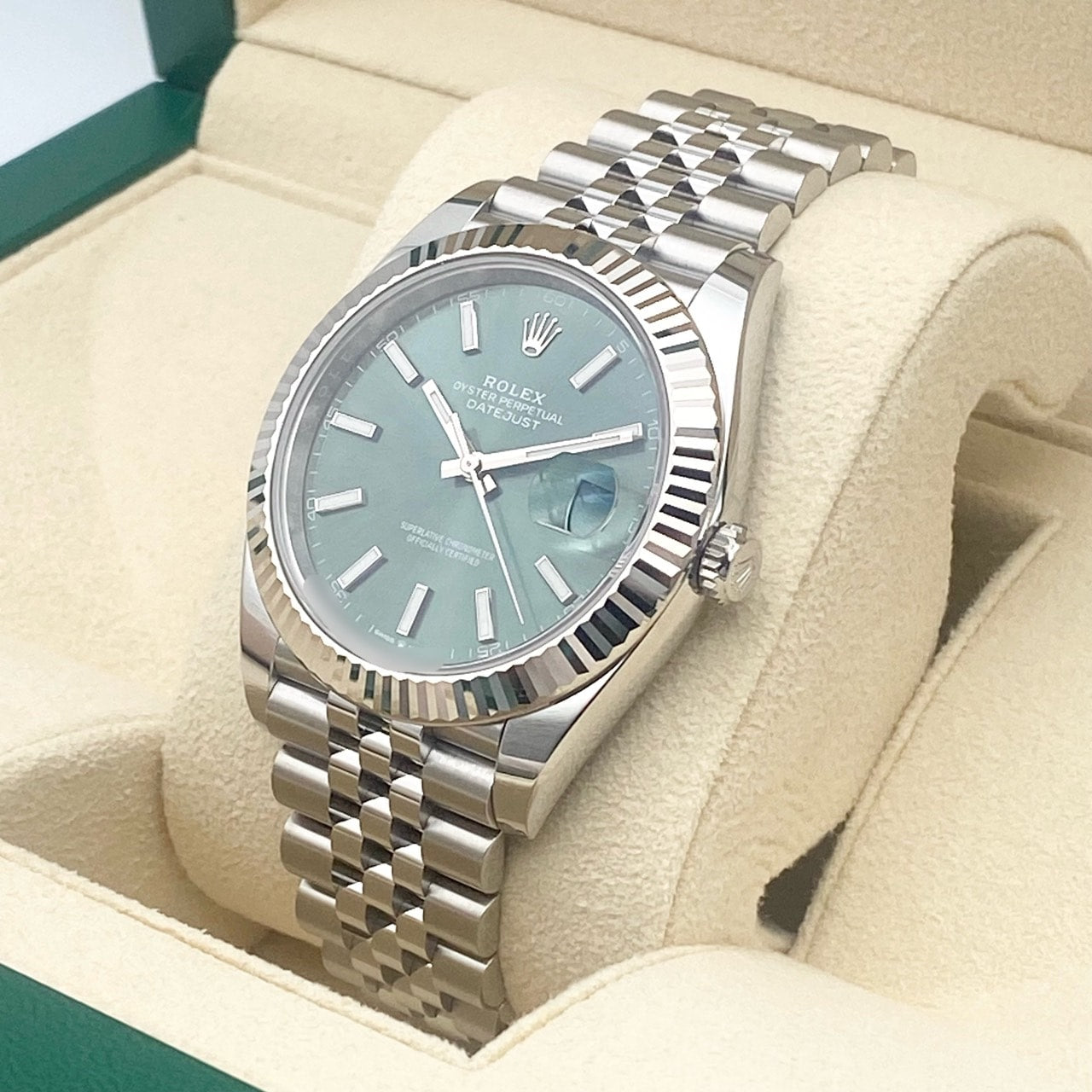 プレオウンド ロレックス デイトジャスト 126334 ミントグリーン ジュビリーブレス 41mm