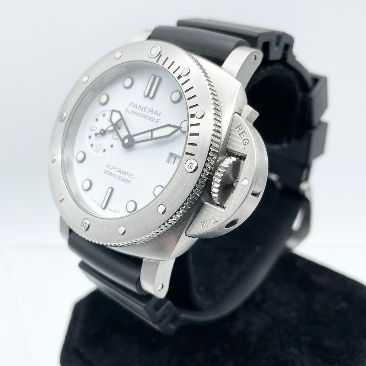 プレオウンド パネライ サブマーシブル PAM02223 ホワイト 42mm