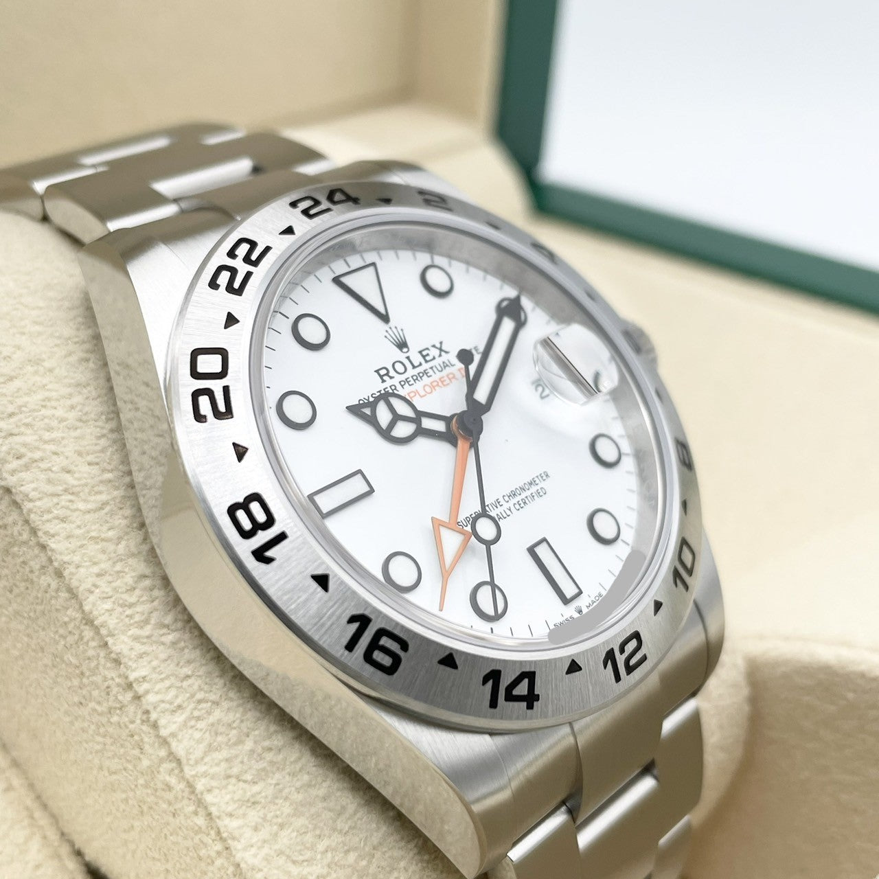 사전 소유 롤렉스 탐색기 II 226570 흰색 굴 팔찌 42mm