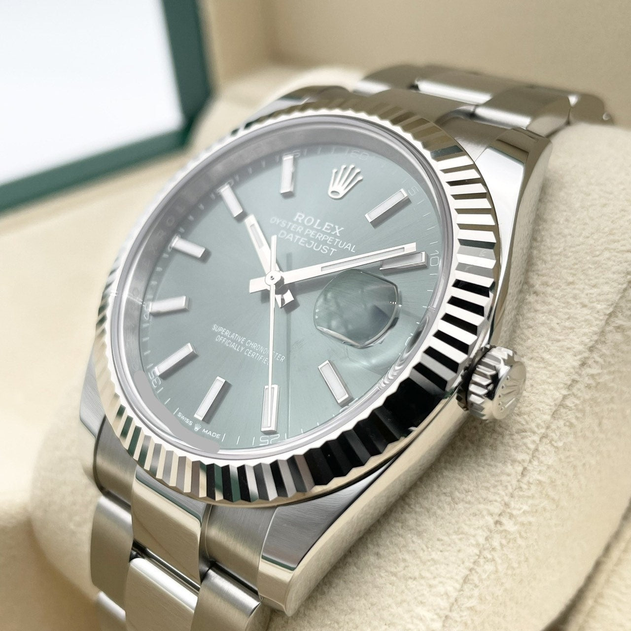 プレオウンド ロレックス デイトジャスト 126334 ミントグリーン オイスターブレス 41mm