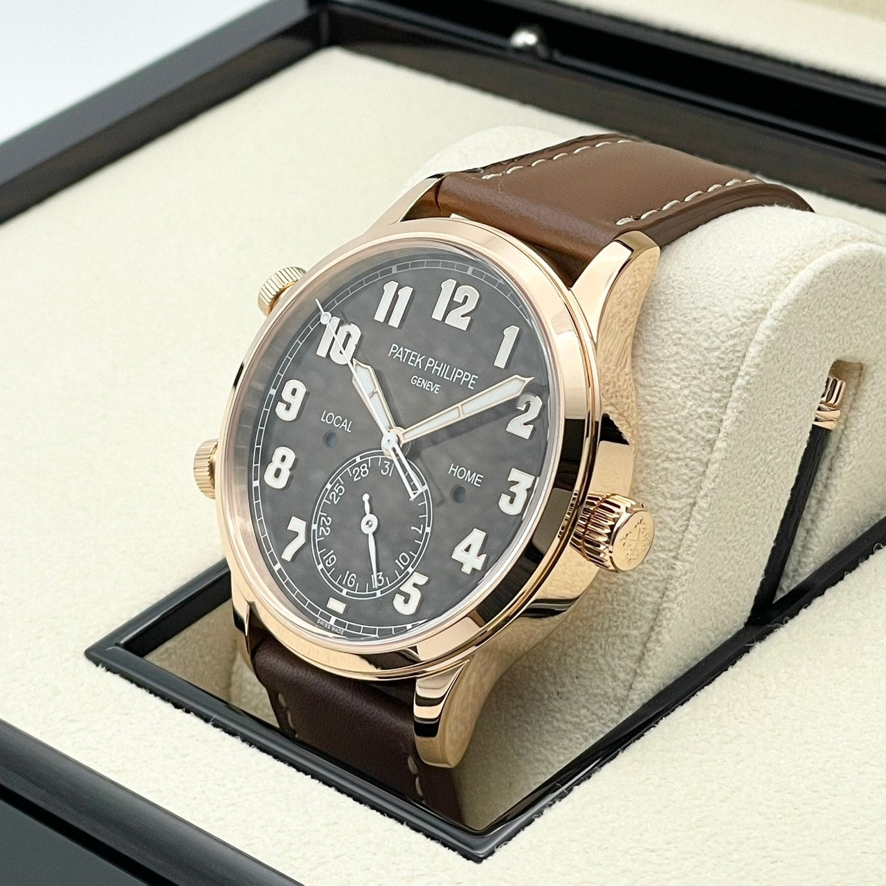 Pre-Owned Patek Philippe Complication 5524R-001 Brown