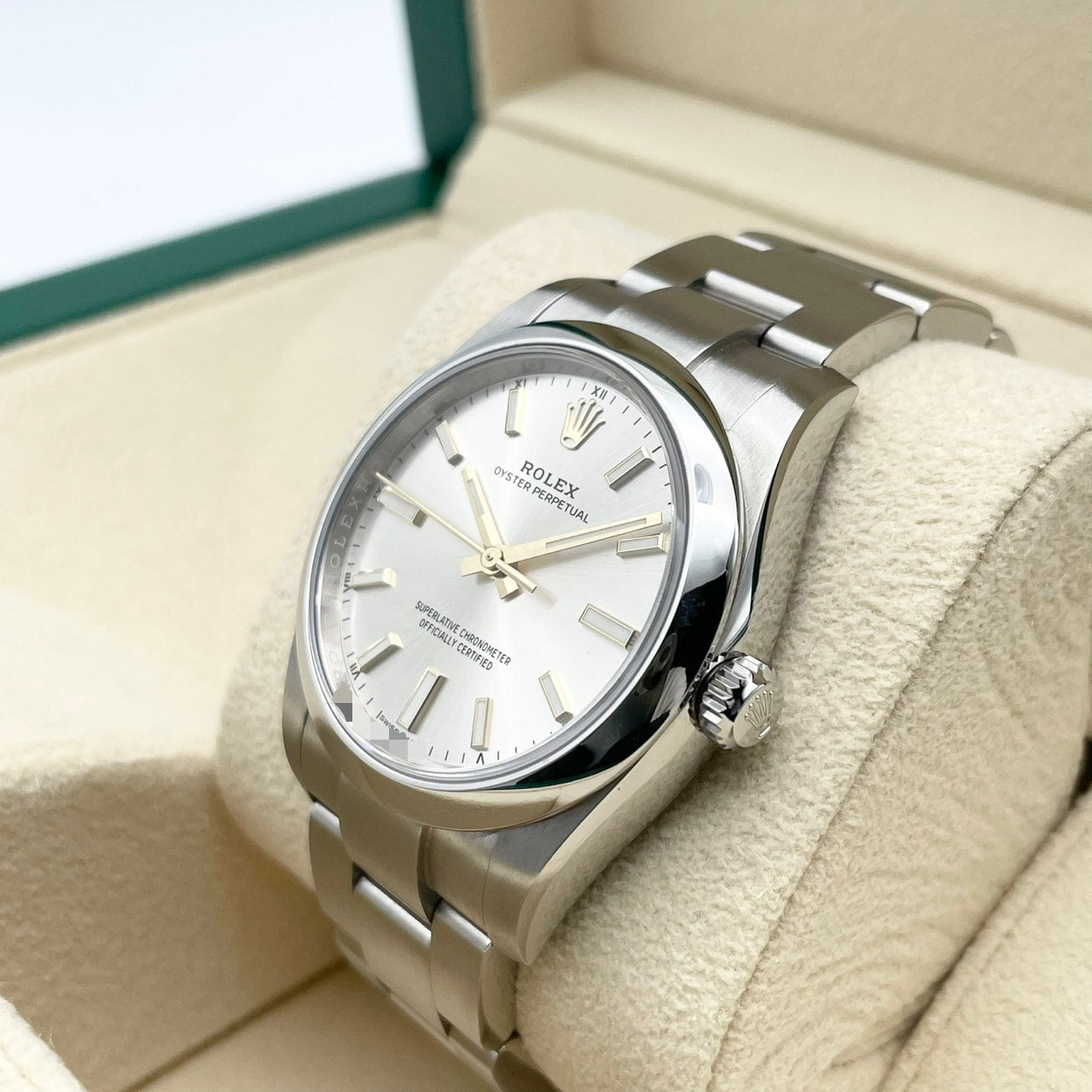 プレオウンド ロレックス オイスターパーペチュアル 124200 シルバー オイスターブレスレット 34mm
