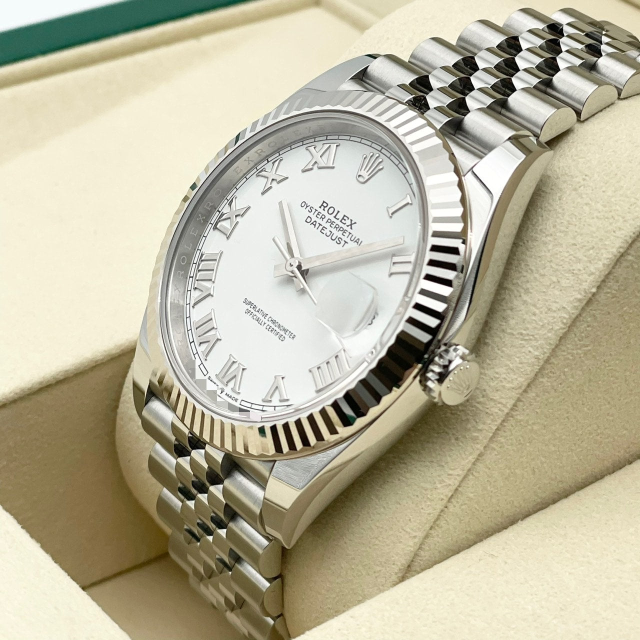 プレオウンド ロレックス デイトジャスト 126334 ホワイトローマン ジュビリーブレスレット 41mm