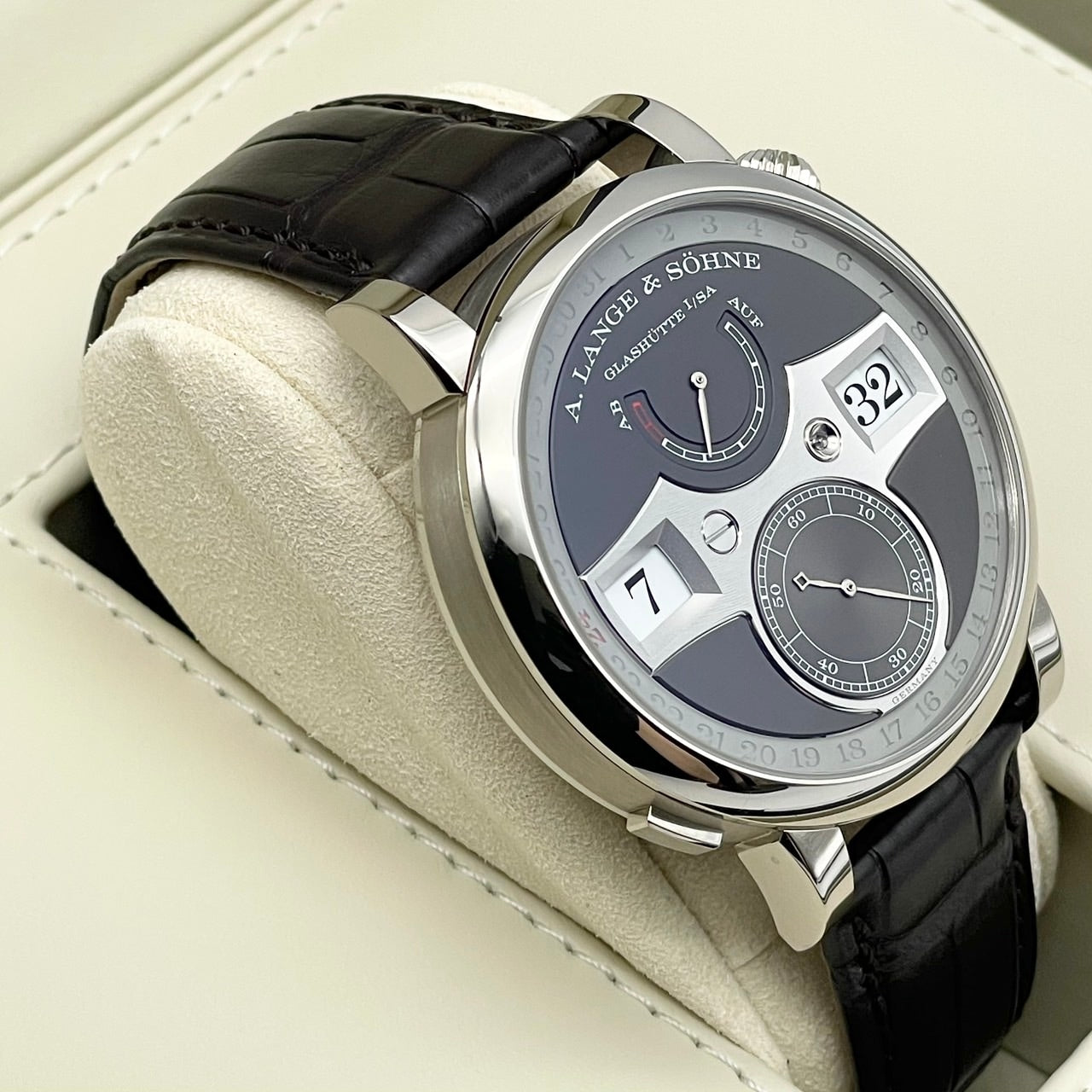 プレオウンド ランゲ&ゾーネ ツァイトヴェルク デイト 148.038 ホワイトゴールド 44.2mm