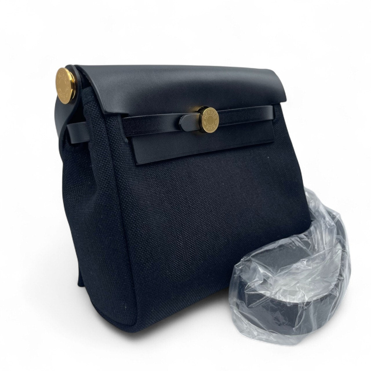プレオウンドエルメス エールバッグ ジップ ミニ 20 ノワール トワルミリタリー/ヴァッシュハンター ゴールド金具 K刻印