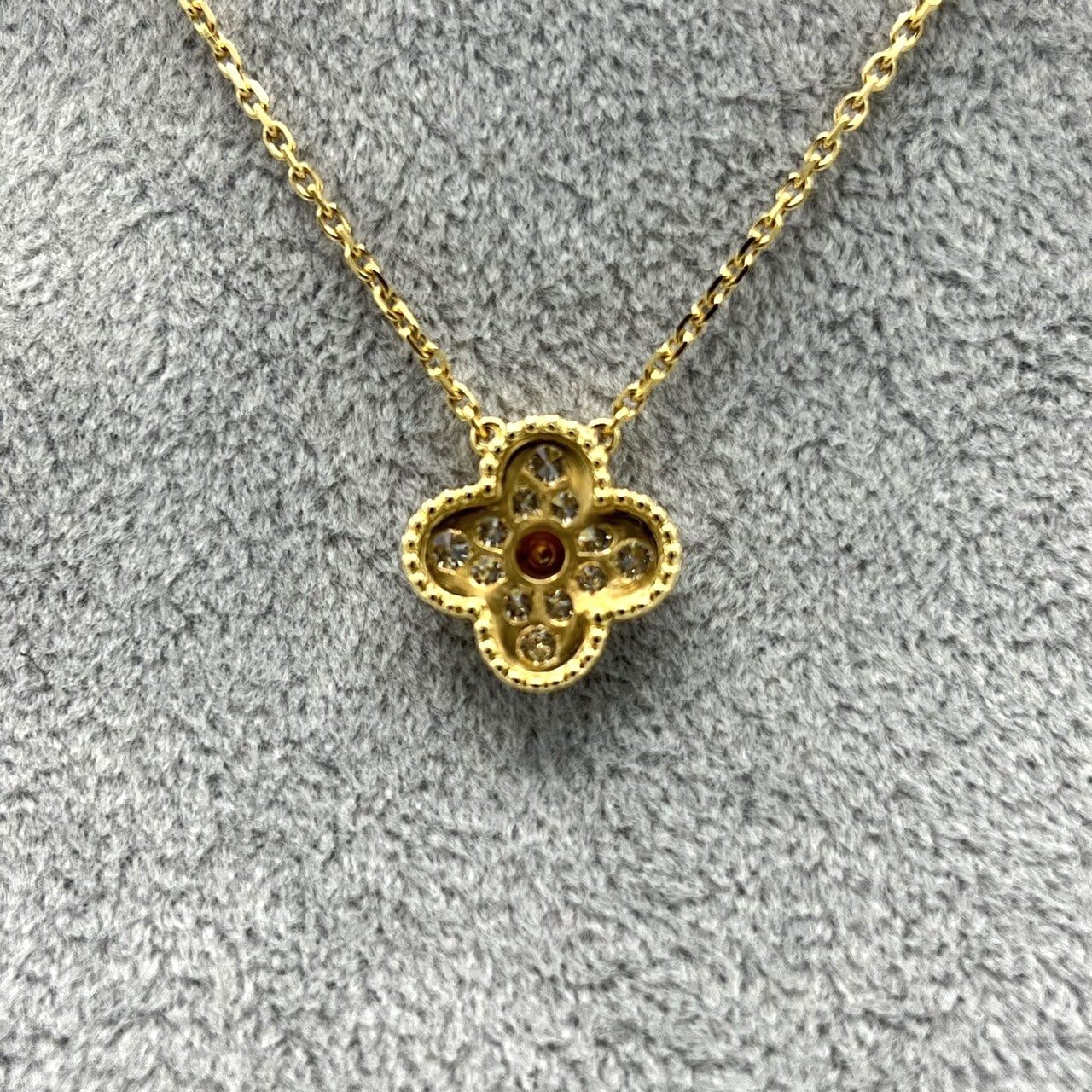Van Cleef & Arpels Vintage Alhambra VCARA45300 Yellow Gold