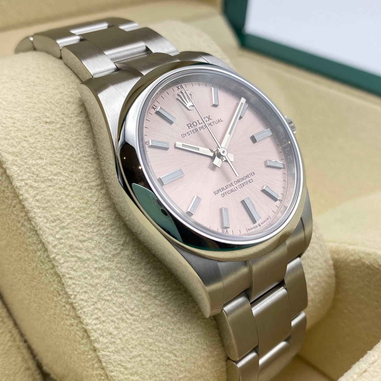 プレオウンド ロレックス オイスターパーペチュアル 124200 オイスターブレスレット ピンク 34mm