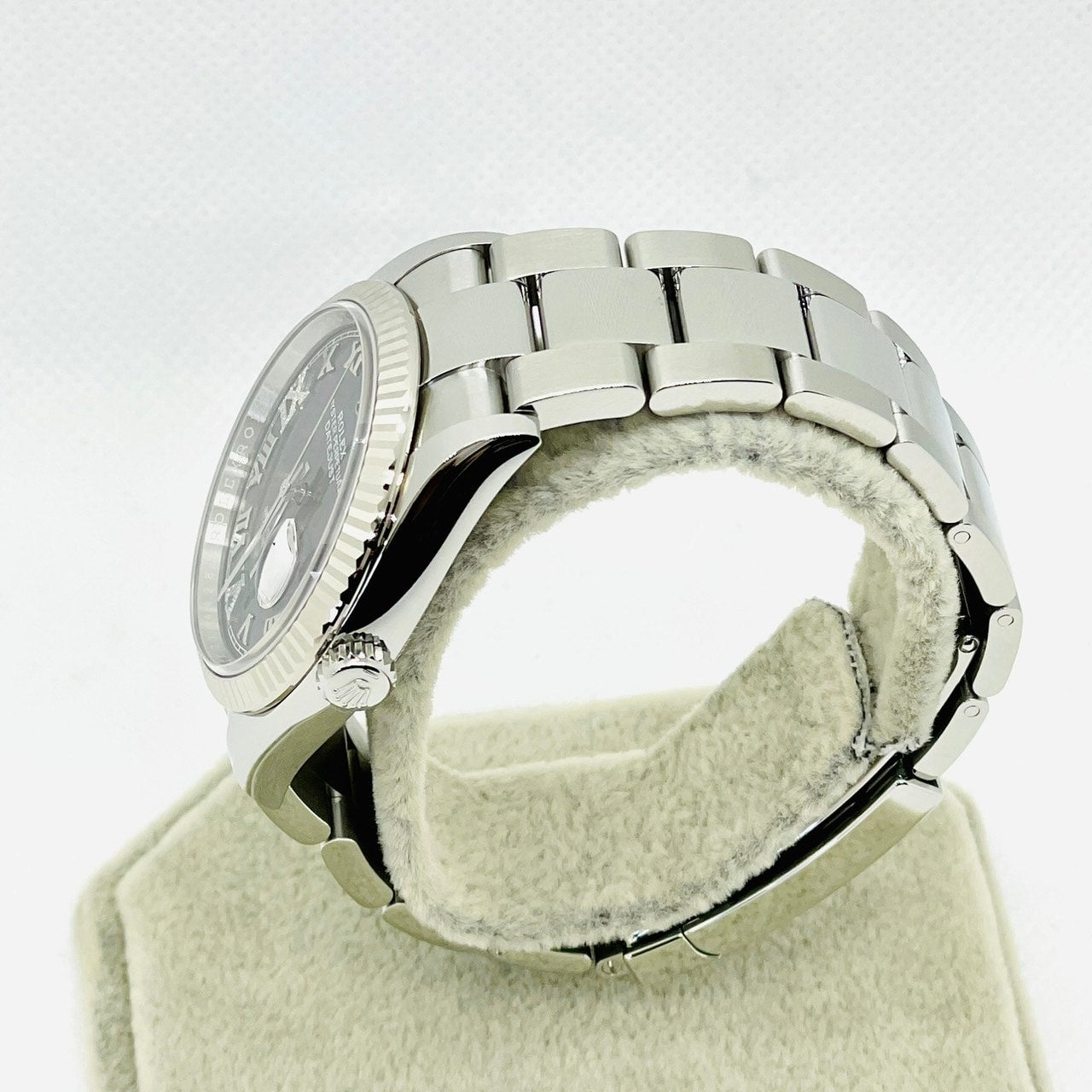 Pre-Owned Rolex Datejust 126234 Aubergine