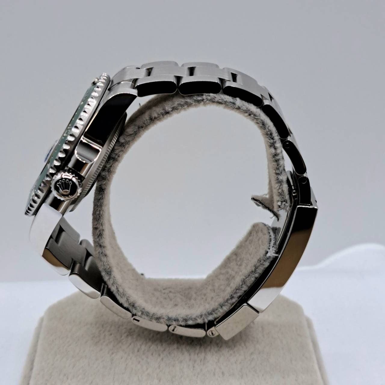 プレオウンド ロレックス サブマリーナ デイト 126610LV オイスターブレスレット ブラックグリーン 41mm