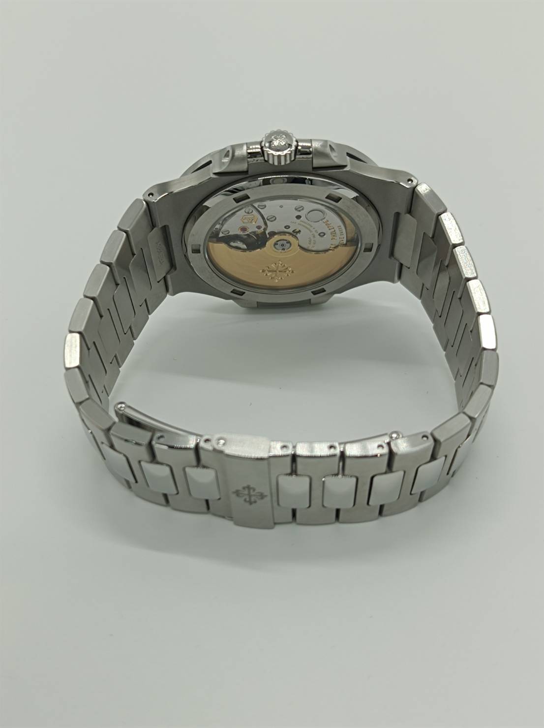 プレオウンド パテックフィリップ ノーチラス 5711/1A?010 ステンレススチールブラック・ブルー