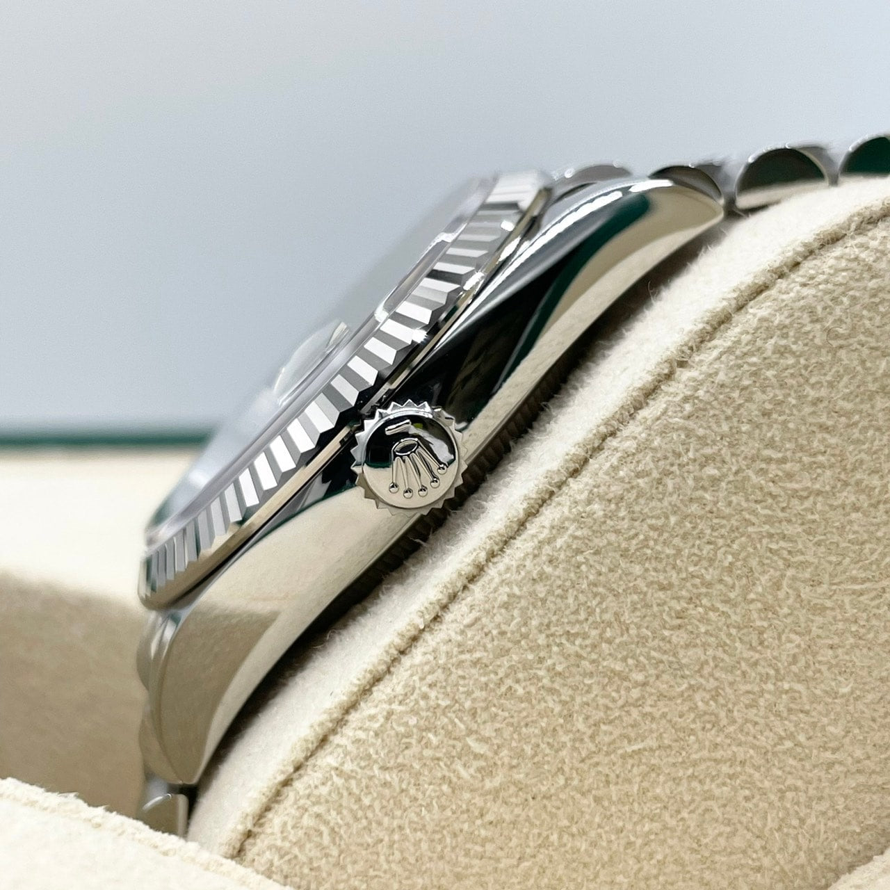 プレオウンド ロレックス デイトジャスト 126234 ミントグリーン ジュビリーブレス 36mm