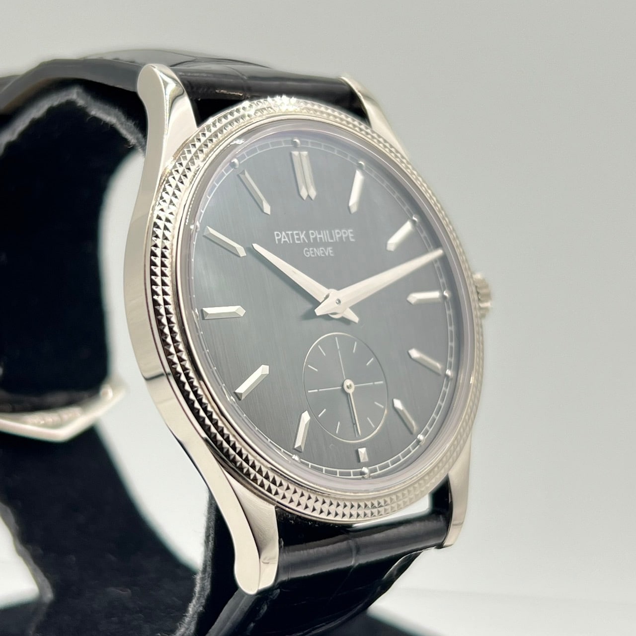プレオウンド パテックフィリップ カラトラバ 6119G-001 グレー 39mm
