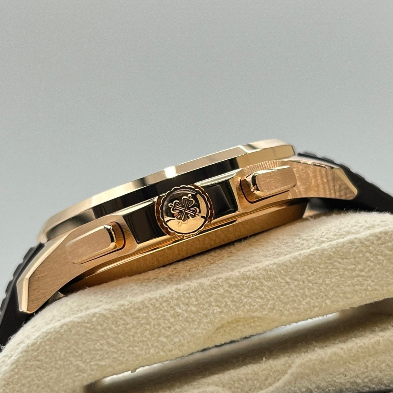 [2023 년 8 월 보증 포함! Patek Philippe Aquanaut 5968R-001 Brown 42.2mm