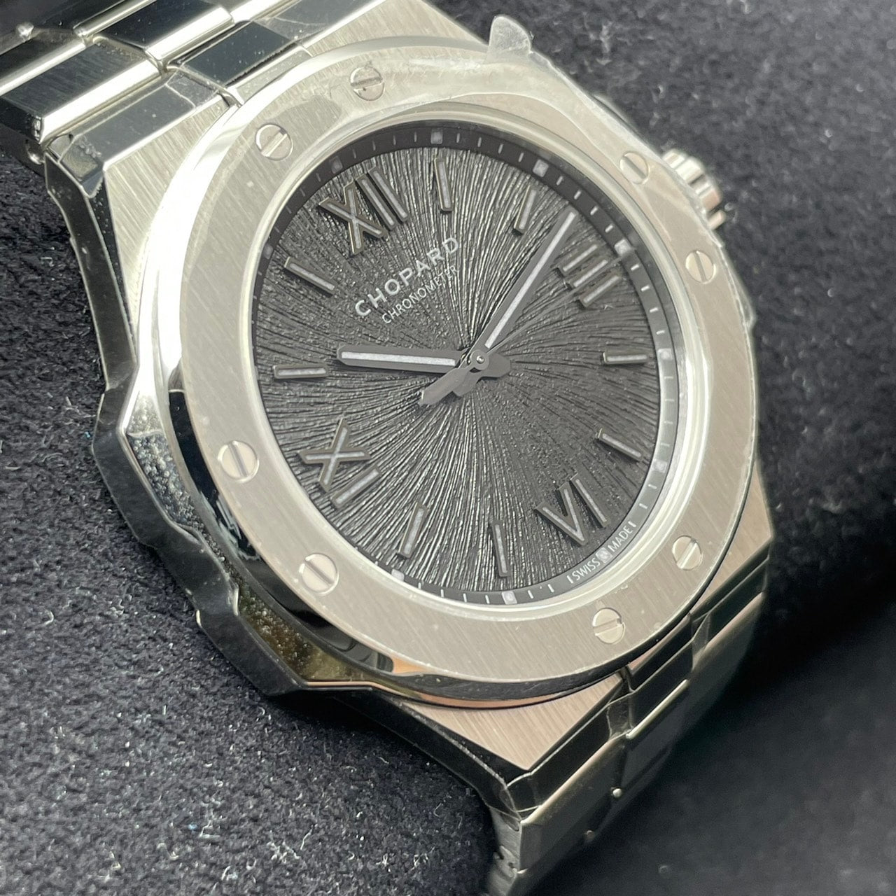 プレオウンド 【日本100本限定】ショパール アルパインイーグル ラージ 298600-3021 SHIKKOKU 41mm