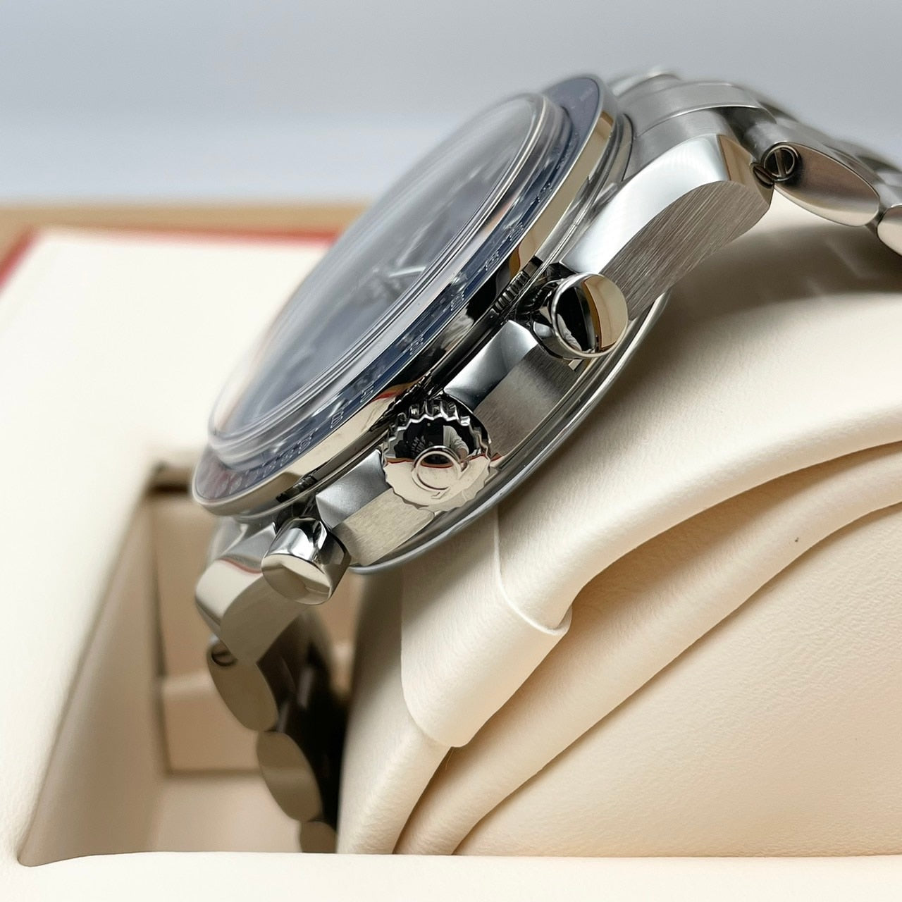 プレオウンド オメガ スピードマスター 311.90.44.51.03.001 ブルー 44mm